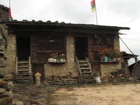 : https://lh4.googleusercontent.com/-o-zg7BSiNVA/TdrDeVREBHI/AAAAAAAAAPw/TySAmIbGVns/s288/28.JPG